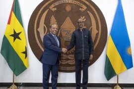 President Kagame receives Prime Minister of São Tomé and Príncipe