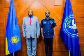 Zimbabwe Police Chief pays courtesy call on IGP Namuhoranye