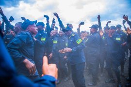 Over 200 Police officers complete basic special forces course