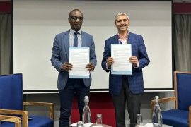 FIND and Rwanda Biomedical Centre sign agreement to support digitally enabled, equitable access to testing