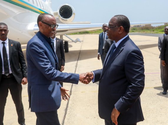 President Kagame holds talks with Senegalese counterpart, Macky Sall